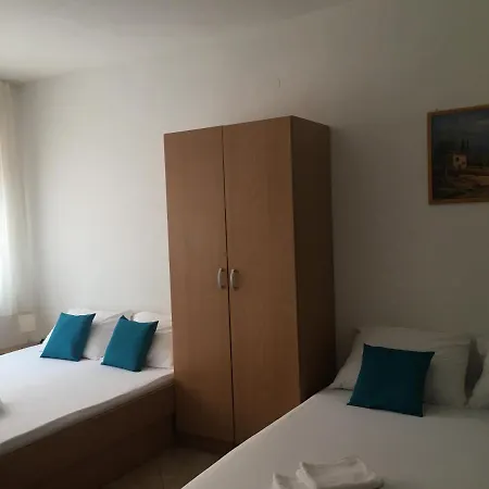 Mampas Apartment